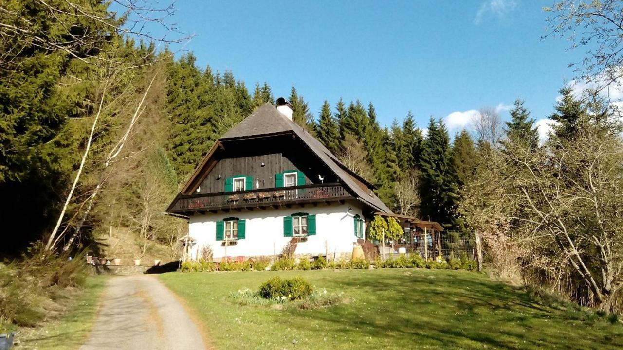 Bed and Breakfast Gastehaus Fridolin Krieglach Exteriér fotografie